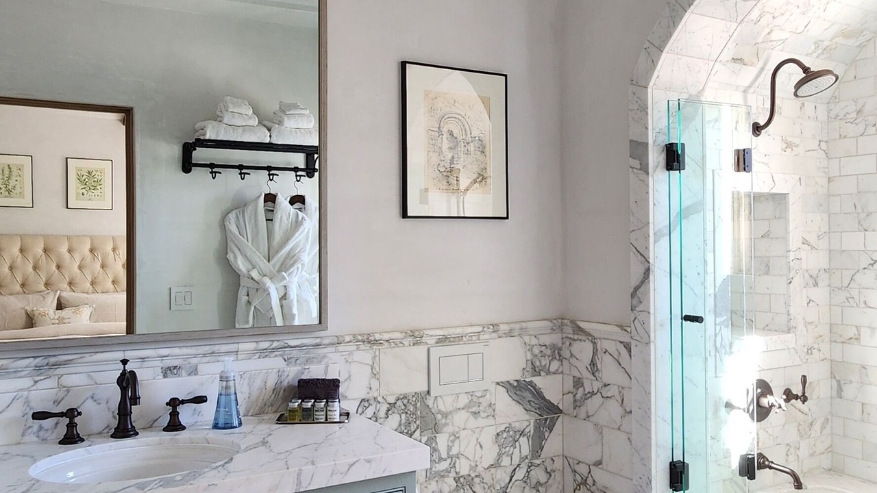 Photo of Bathroom in Woodside