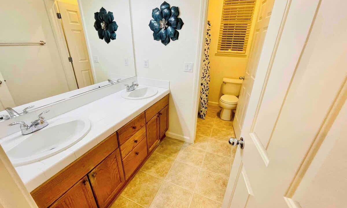 Photo of Bathroom in Reno
