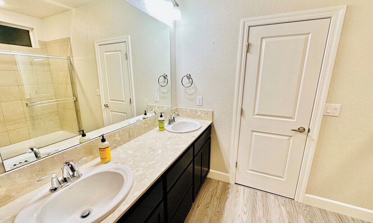 Photo of Bathroom in Fernley