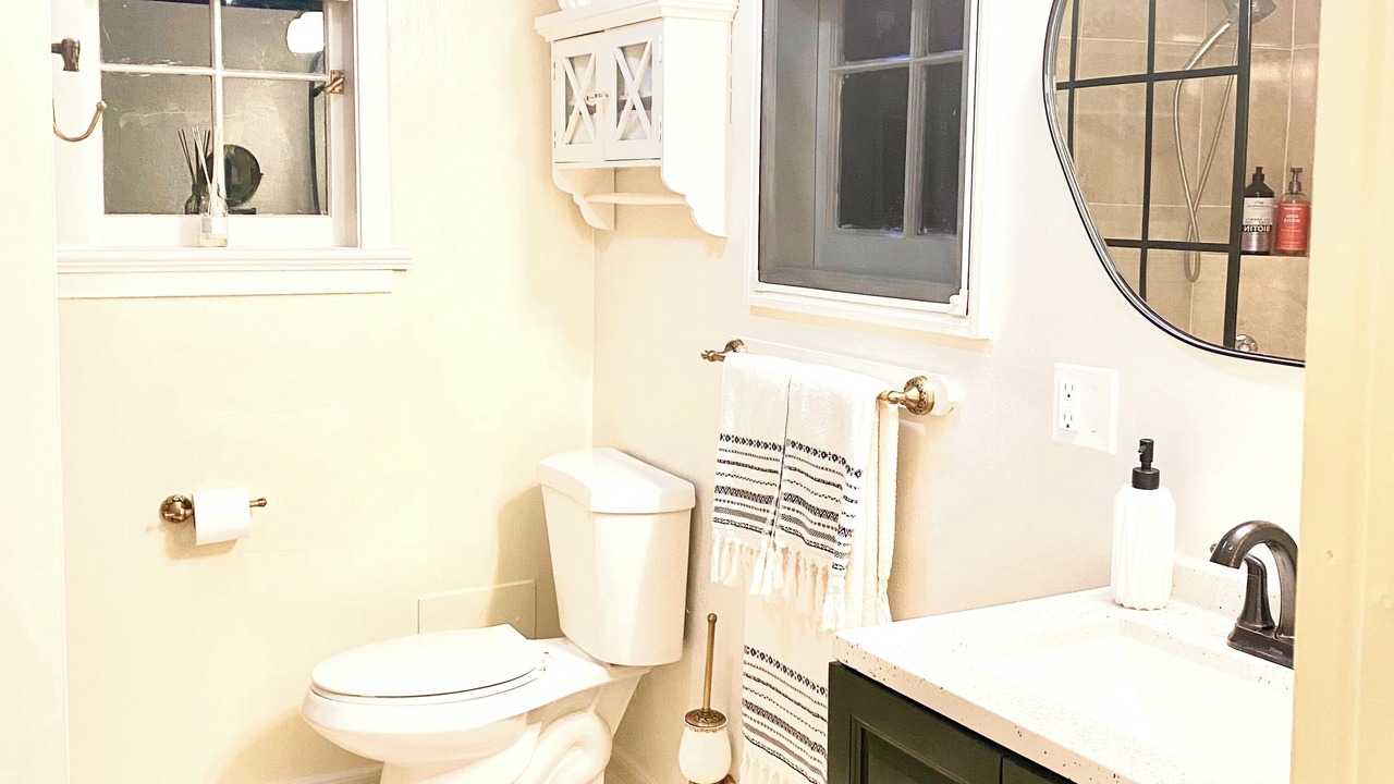 Photo of Bathroom in Ben Lomond