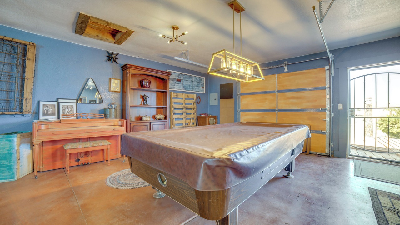 Photo of Bedroom in Lyon County