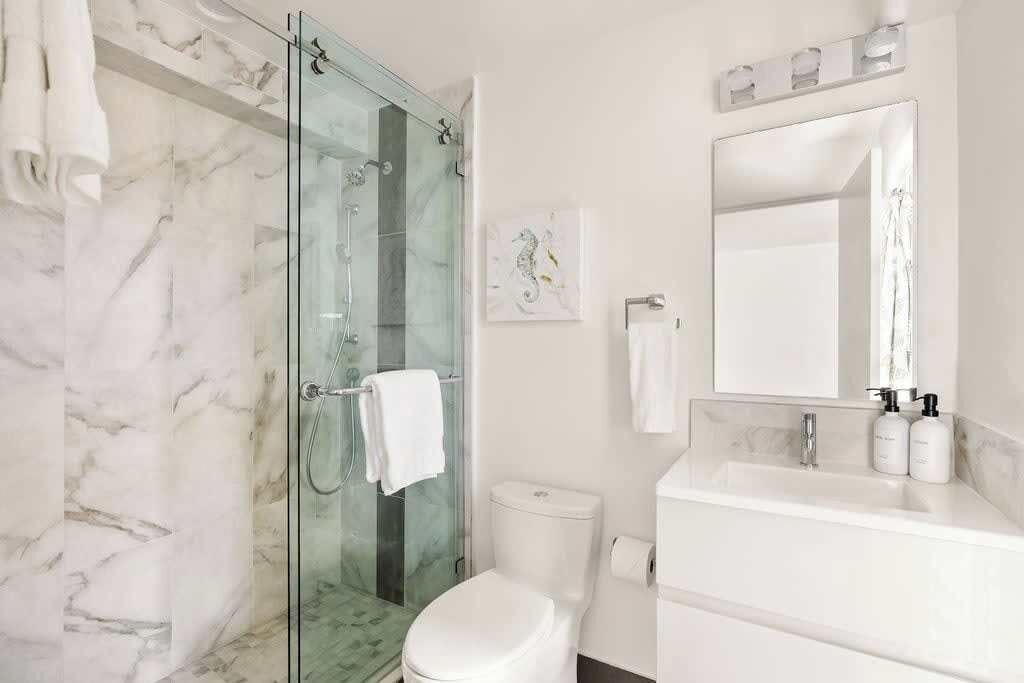 Photo of Bathroom in Gas Lamp Section