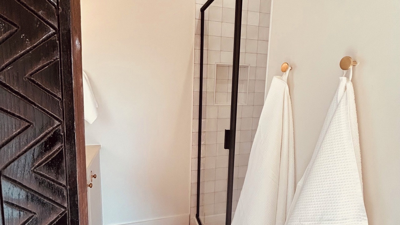 Photo of Bathroom in Morrison