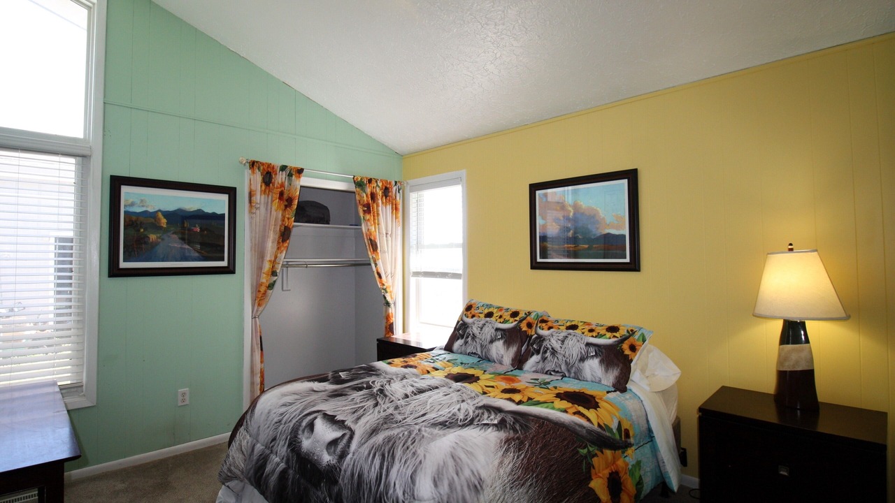 Photo of Bedroom in Lamar Heights Area