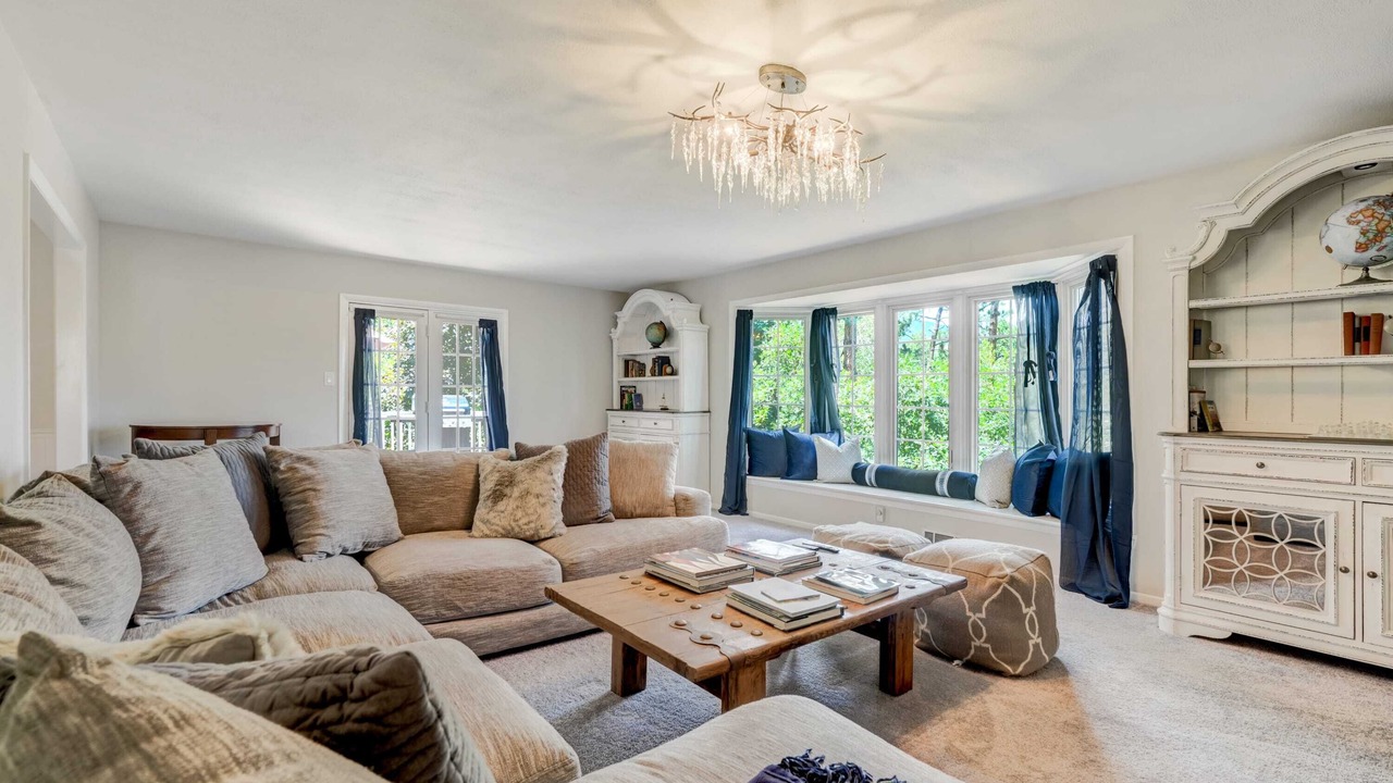 Photo of Bedroom in Broadmoor