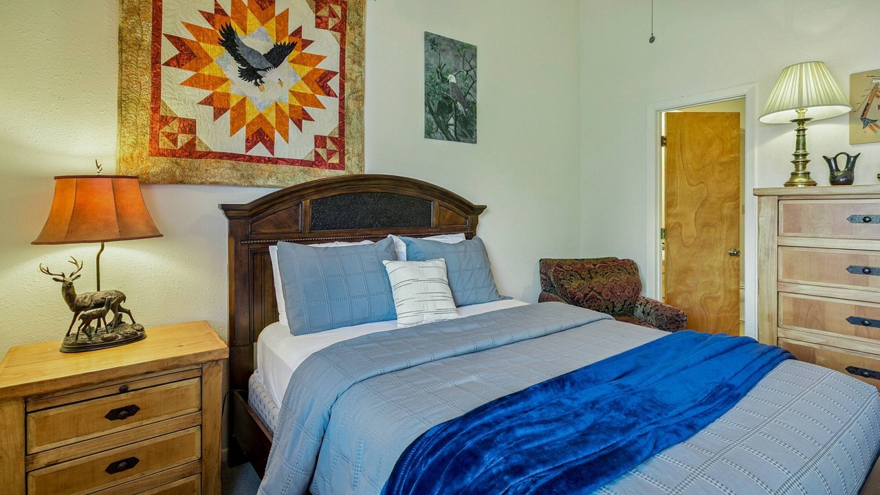 Photo of Bedroom in Pagosa Springs