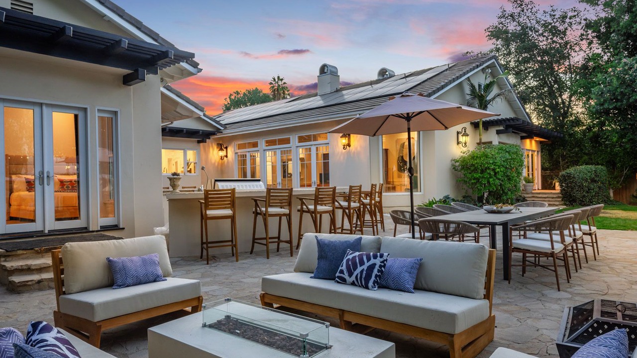 Photo of Outdoor in Tarzana