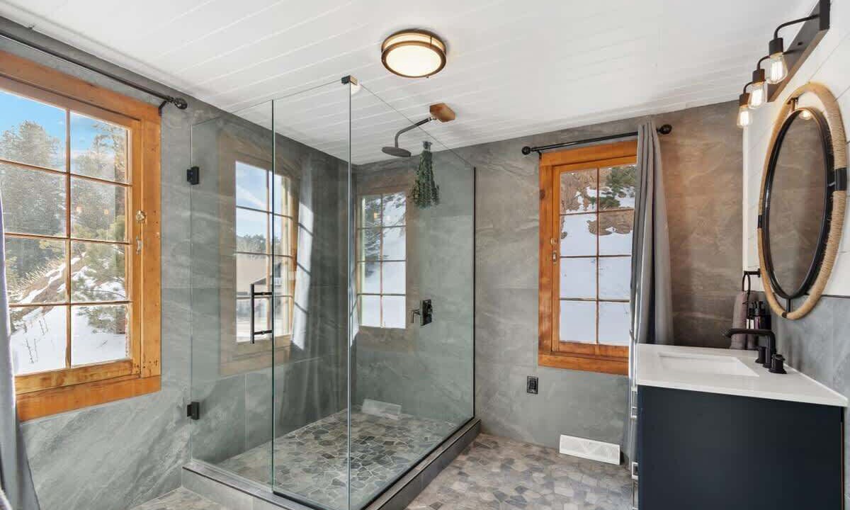 Photo of Bathroom in Allenspark