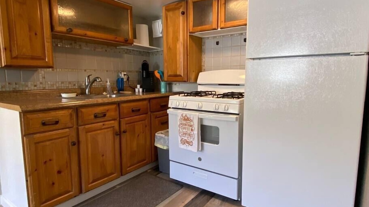 Photo of Kitchen in Coal Creek Canyon
