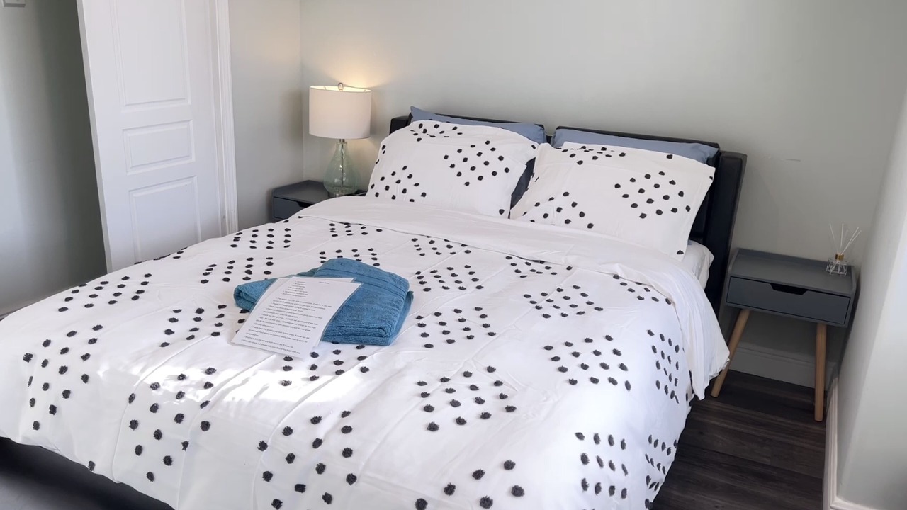 Photo of Bedroom in Baldwin Park