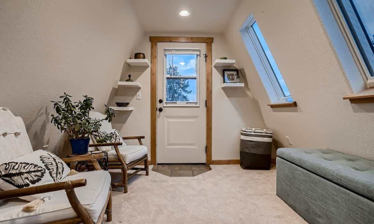 Photo of Bedroom in Shadow Mountain