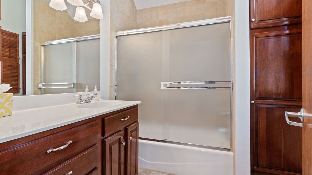 Photo of Bathroom in Windcliff Estates