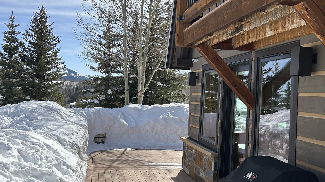 Photo of Patio Balcony in Mount Crested Butte