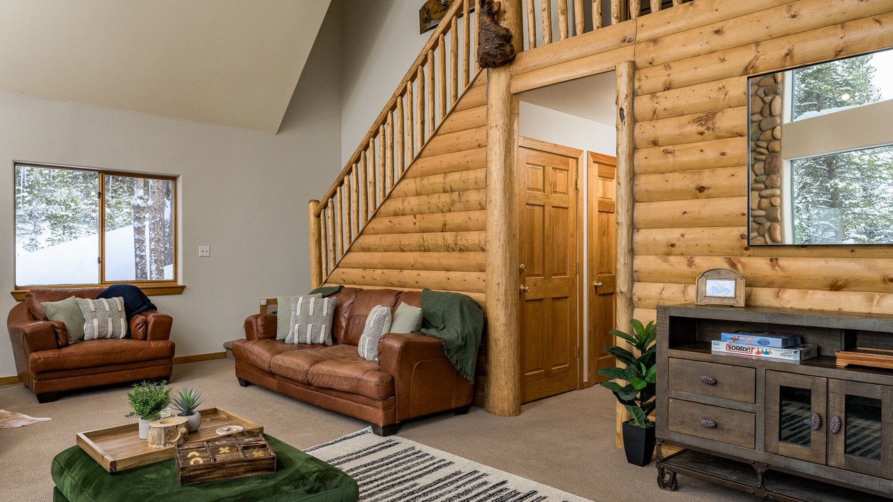 Photo of Livingroom in Crown