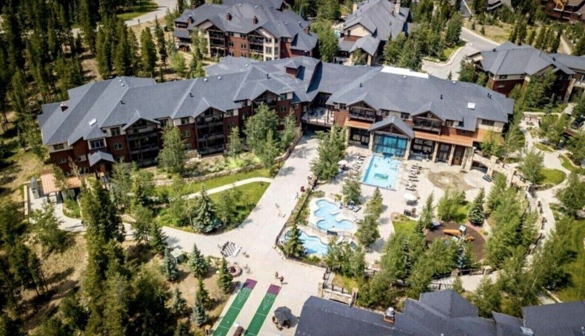 Photo of Outdoor in Peak 9