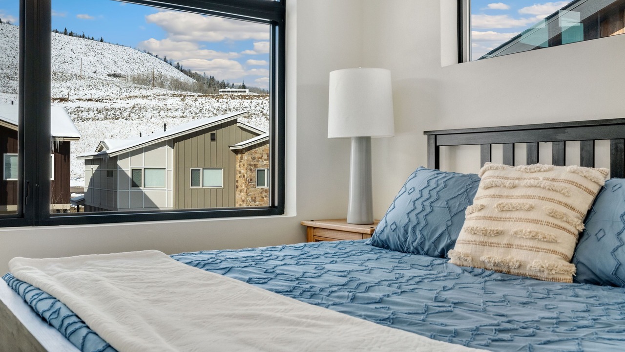 Photo of Bedroom in Silvercreek