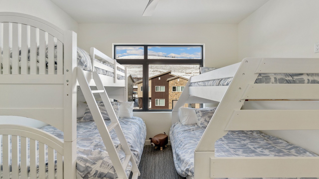 Photo of Bedroom in Silvercreek