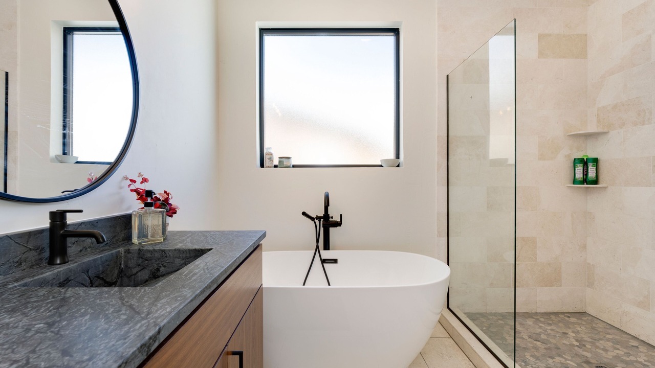 Photo of Bathroom in Silvercreek