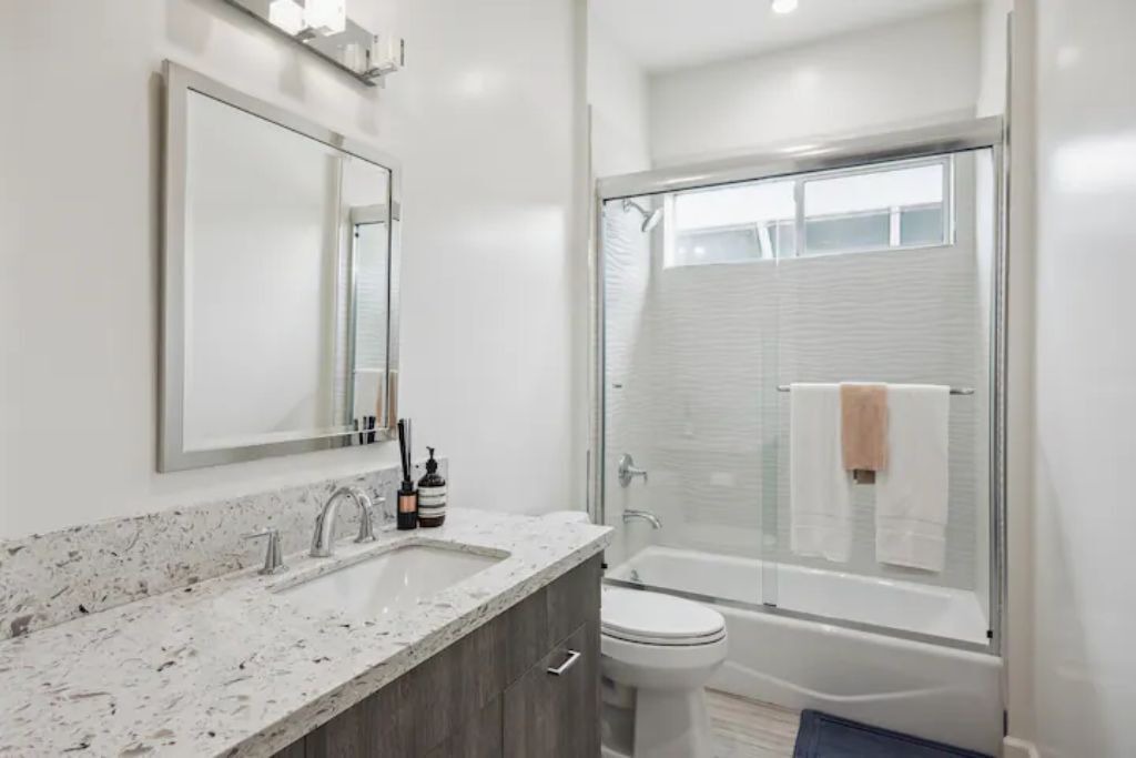 Photo of Bathroom in Sherman Oaks