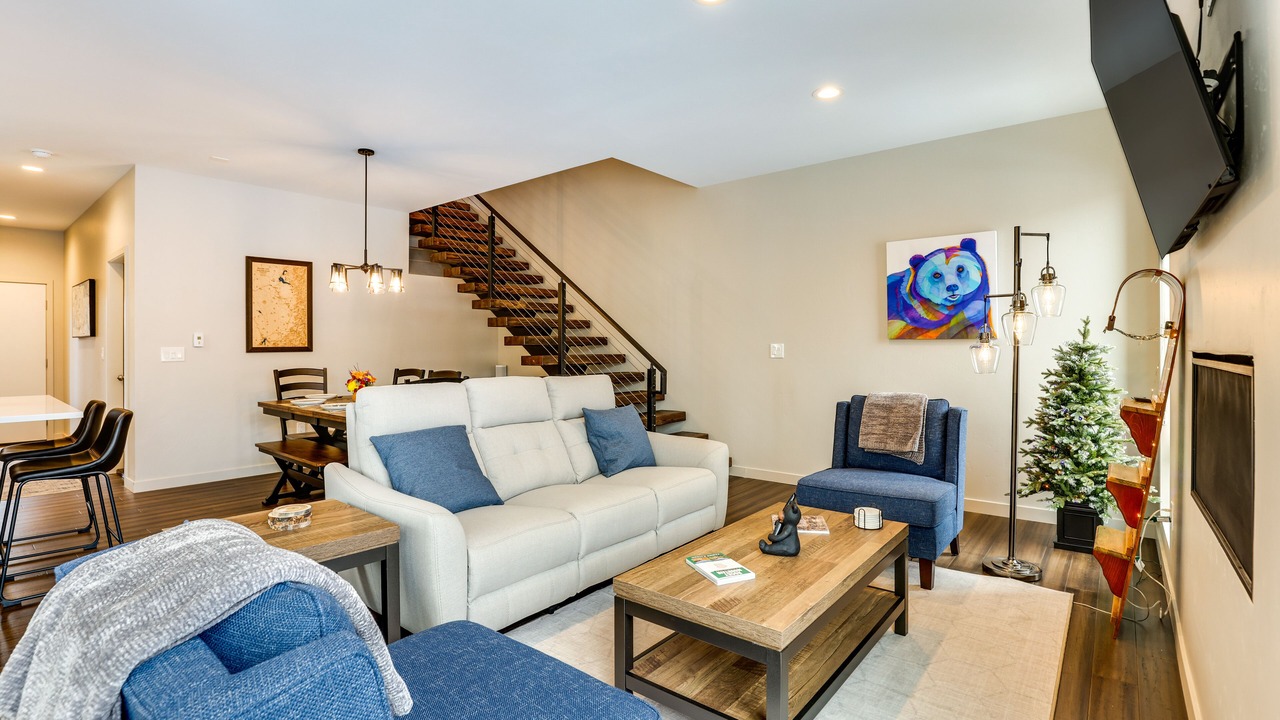 Photo of Livingroom in Silvercreek