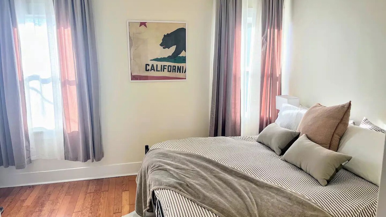 Photo of Bedroom in Eureka