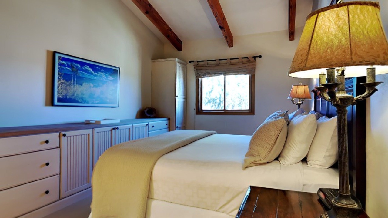 Photo of Bedroom in Snowmass Village