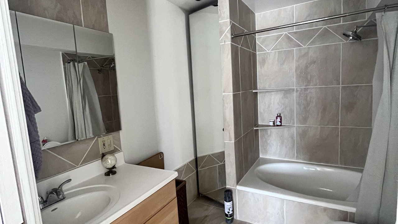 Photo of Bathroom in Baristo