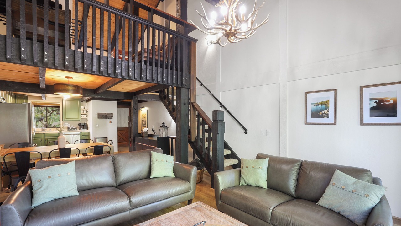 Photo of Livingroom in Tahoe Village