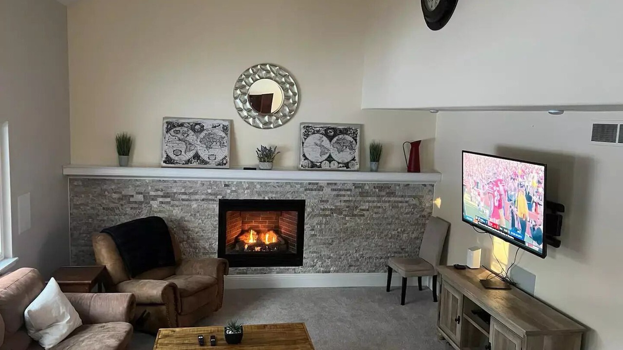 Photo of Livingroom in Hampden South