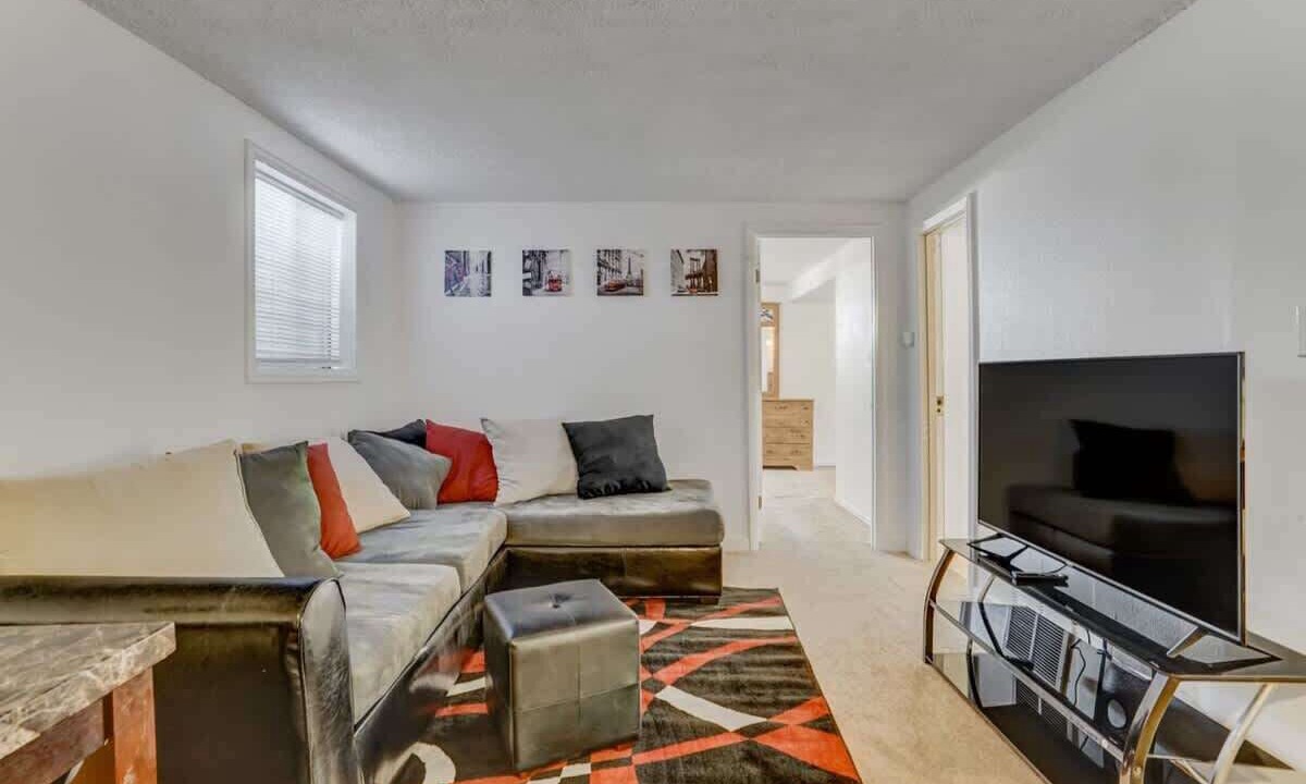 Photo of Livingroom in Southeast Colorado Springs