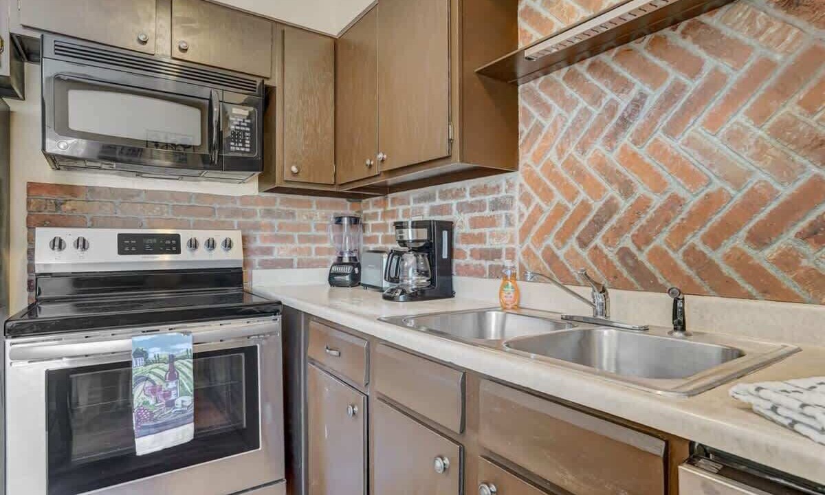 Photo of Kitchen in Southeast Colorado Springs