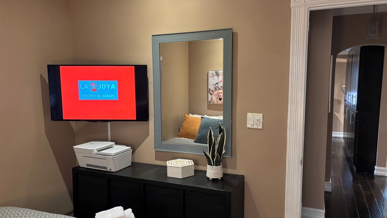 Photo of Bedroom in South Middle River