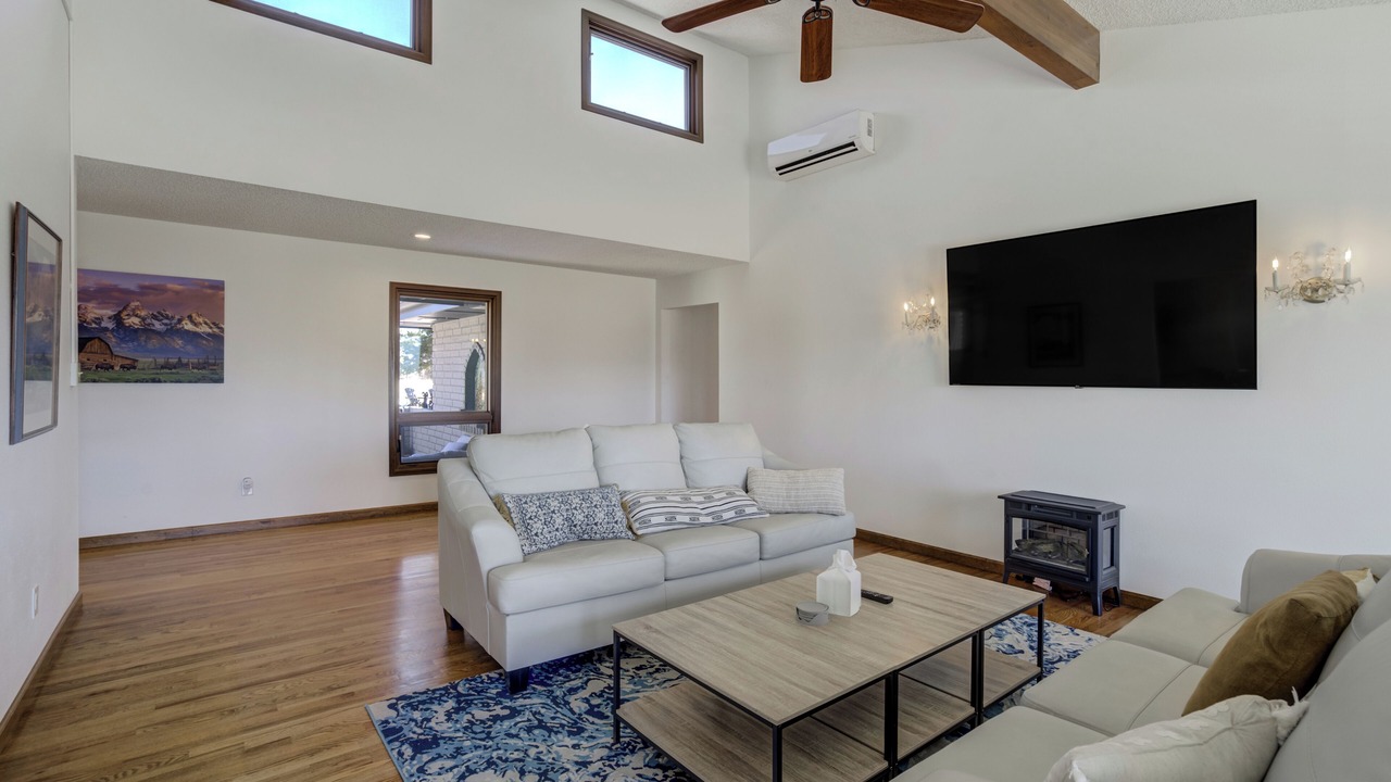 Photo of Bedroom in Sun Hills