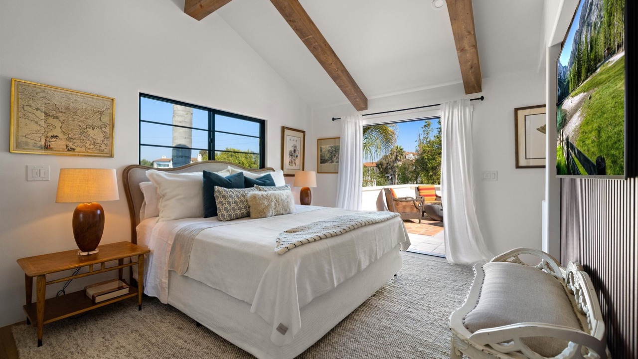 Photo of Bedroom in Coast Village