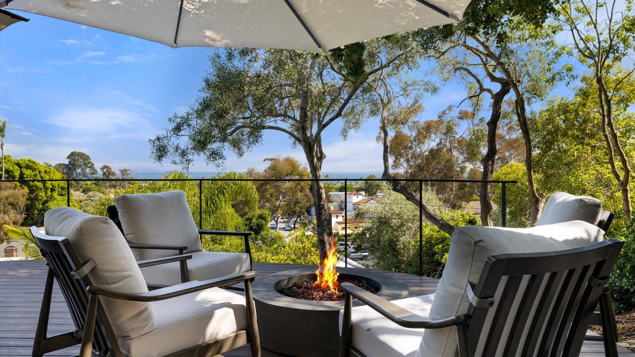 Photo of Patio Balcony in Coast Village