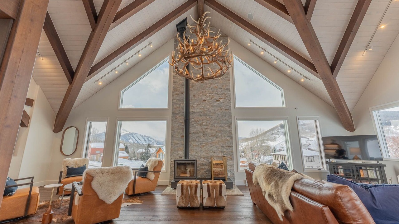Photo of Livingroom in Mount Crested Butte