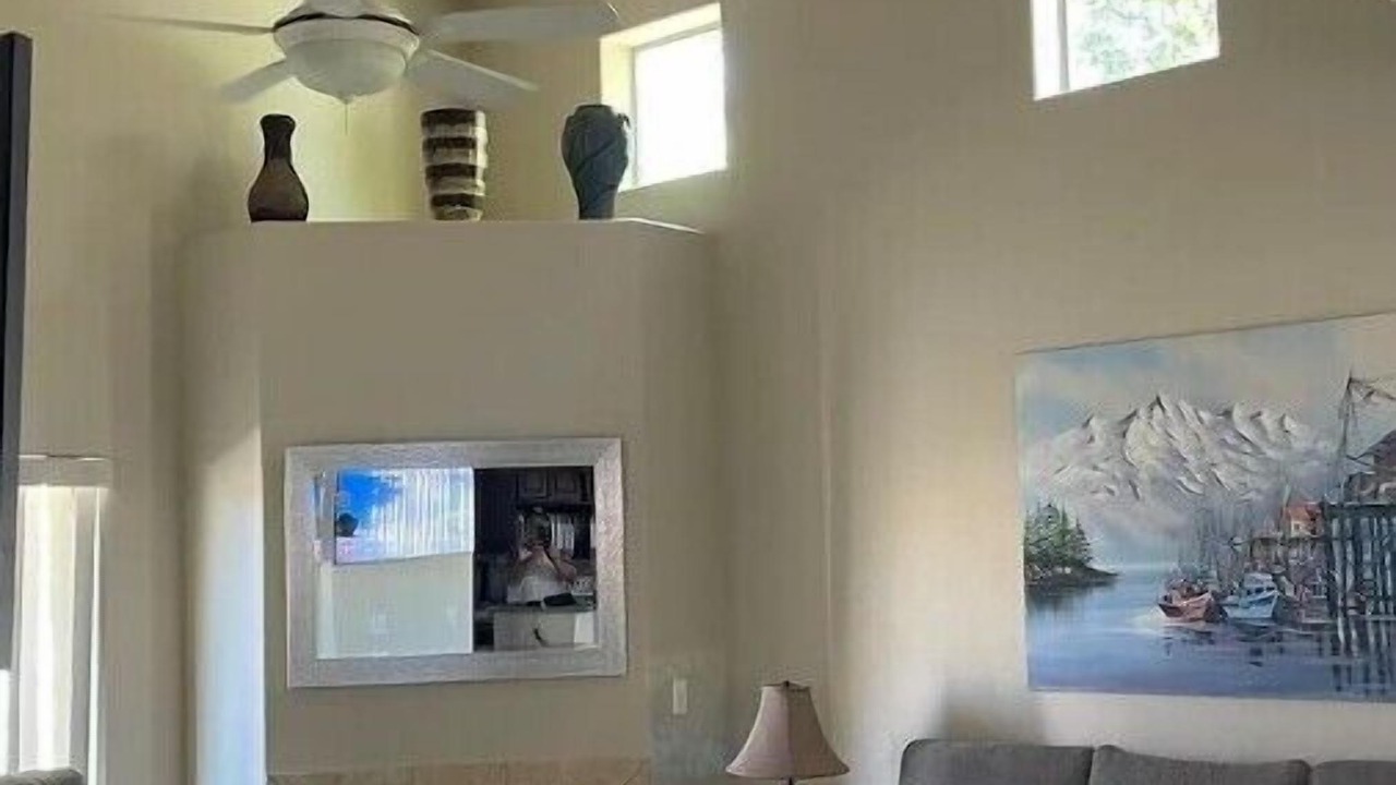 Photo of Livingroom in Bullhead City