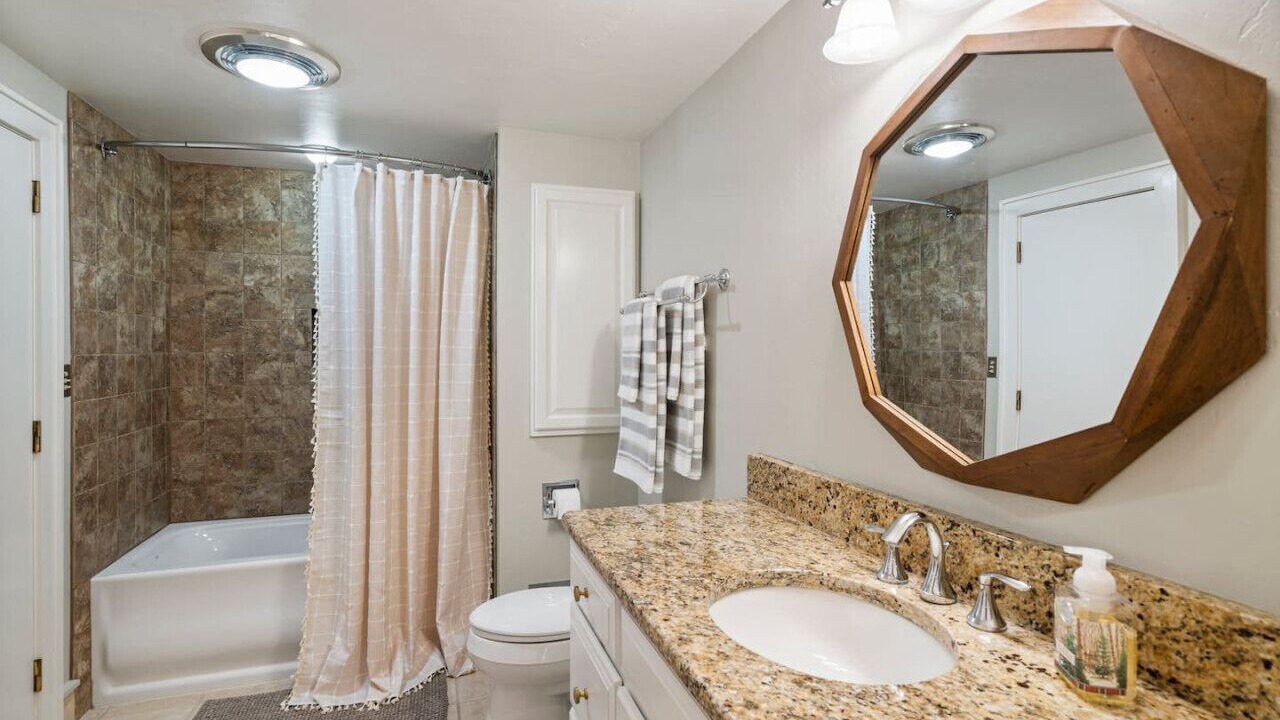 Photo of Bathroom in Purgatory