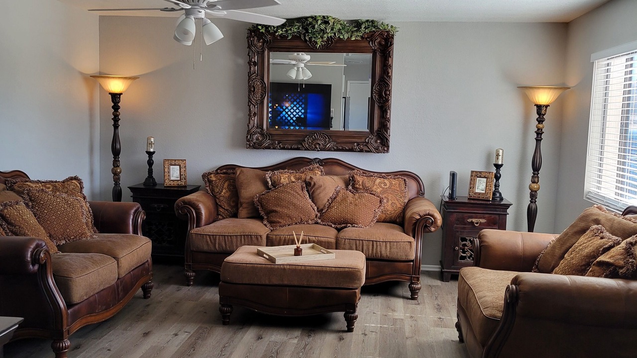 Photo of Livingroom in Bullhead City