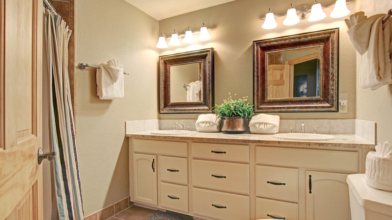Photo of Bathroom in Estes Park