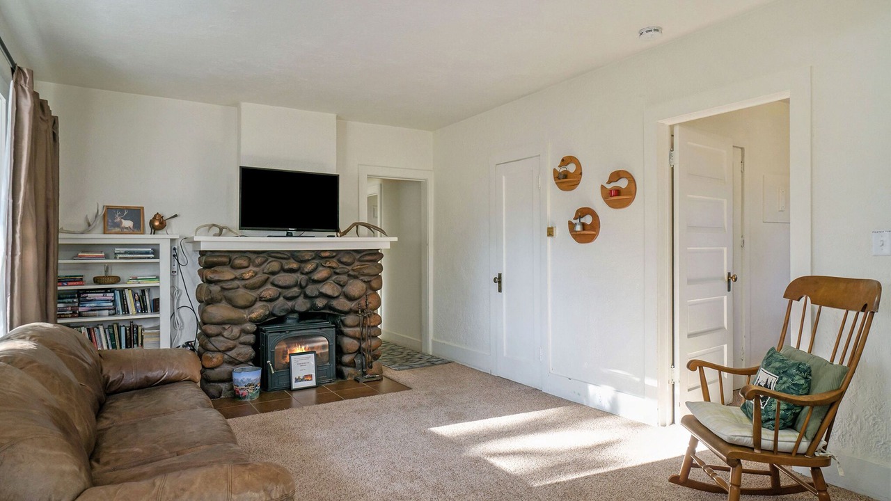 Photo of Livingroom in Estes Park