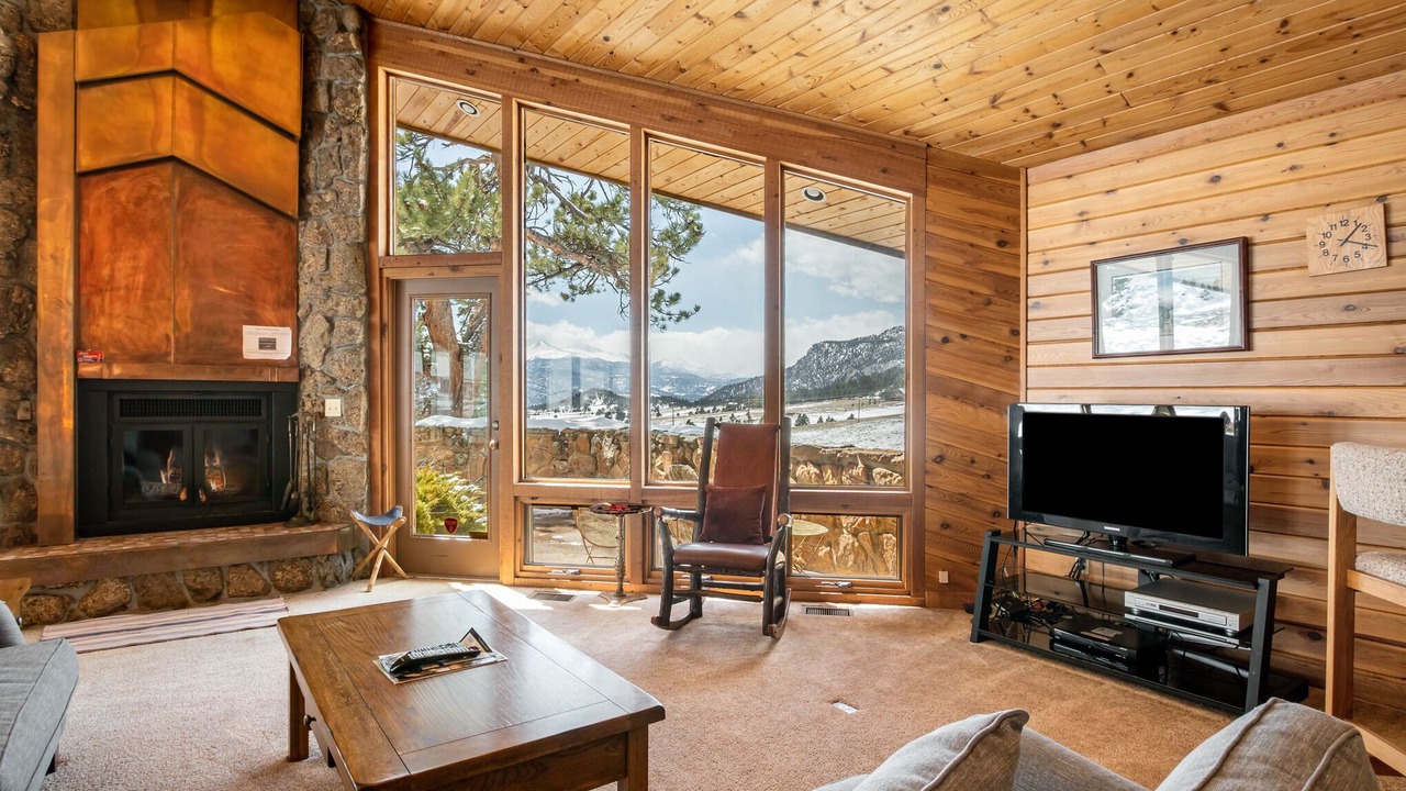 Photo of Bedroom in Estes Park