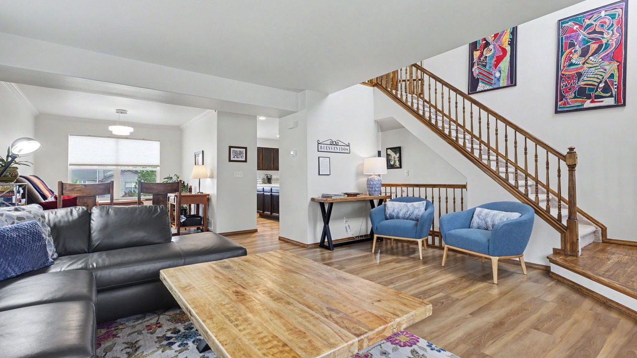 Photo of Livingroom in Southwest Colorado Springs