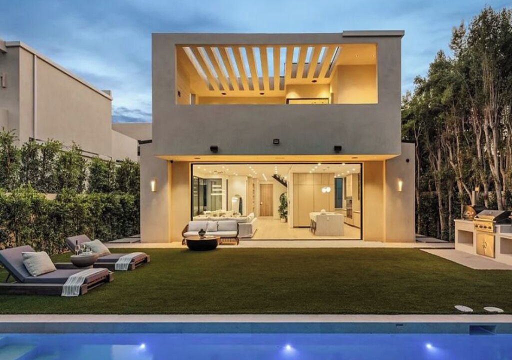 Photo of Patio Balcony in Sherman Oaks