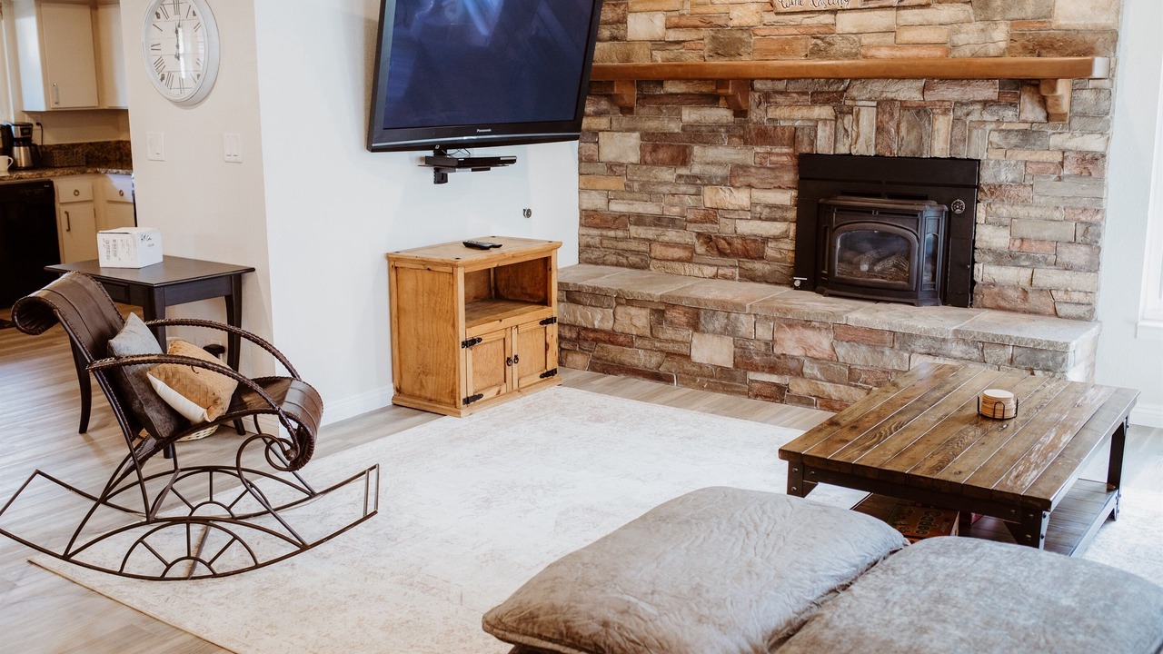 Photo of Livingroom in Templeton