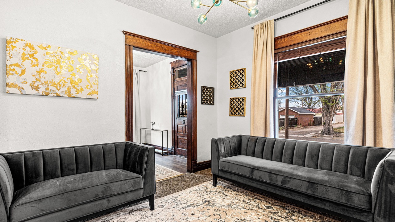 Photo of Livingroom in Pueblo