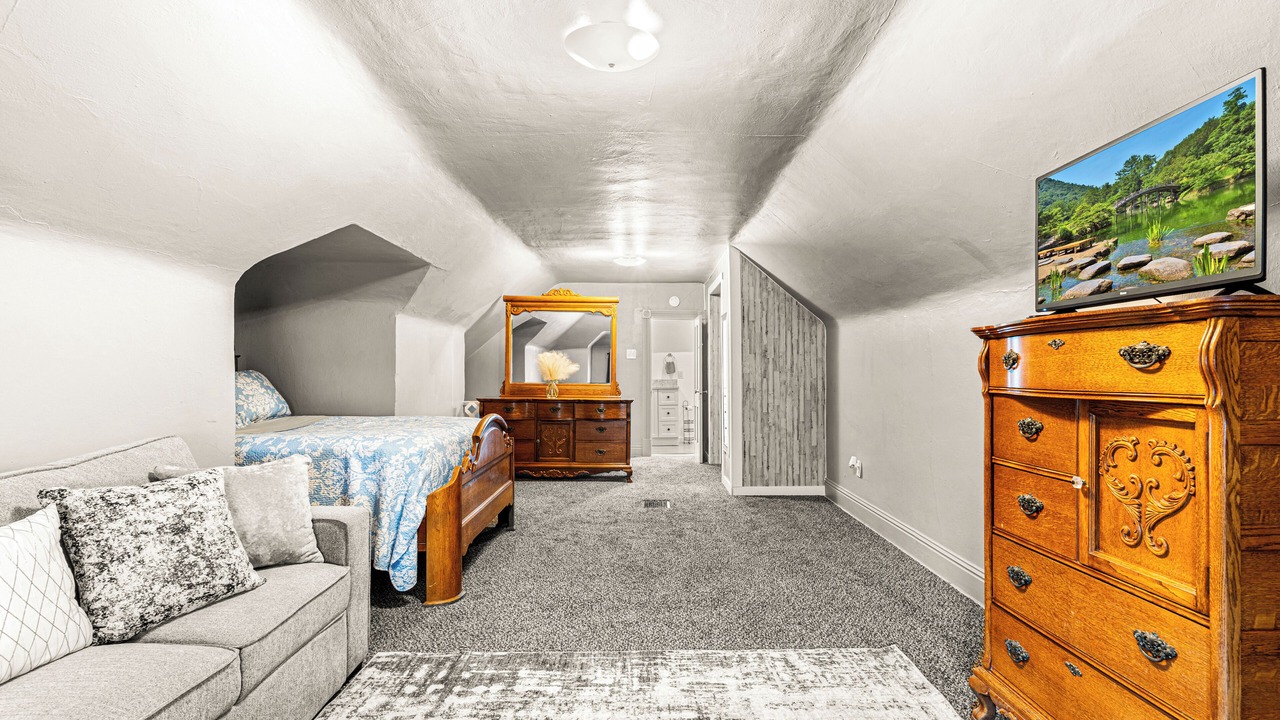 Photo of Bedroom in Pueblo