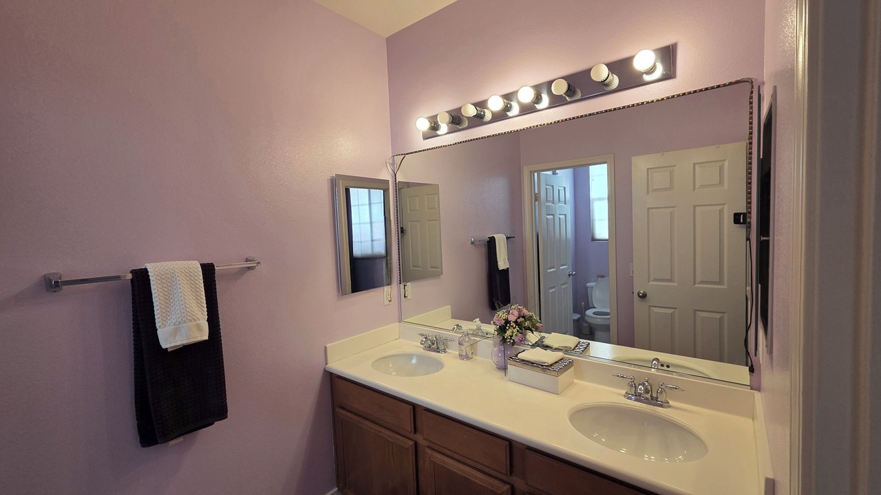 Photo of Bathroom in Palmdale