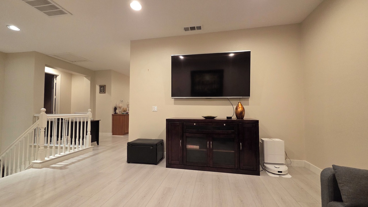 Photo of Livingroom in Palmdale