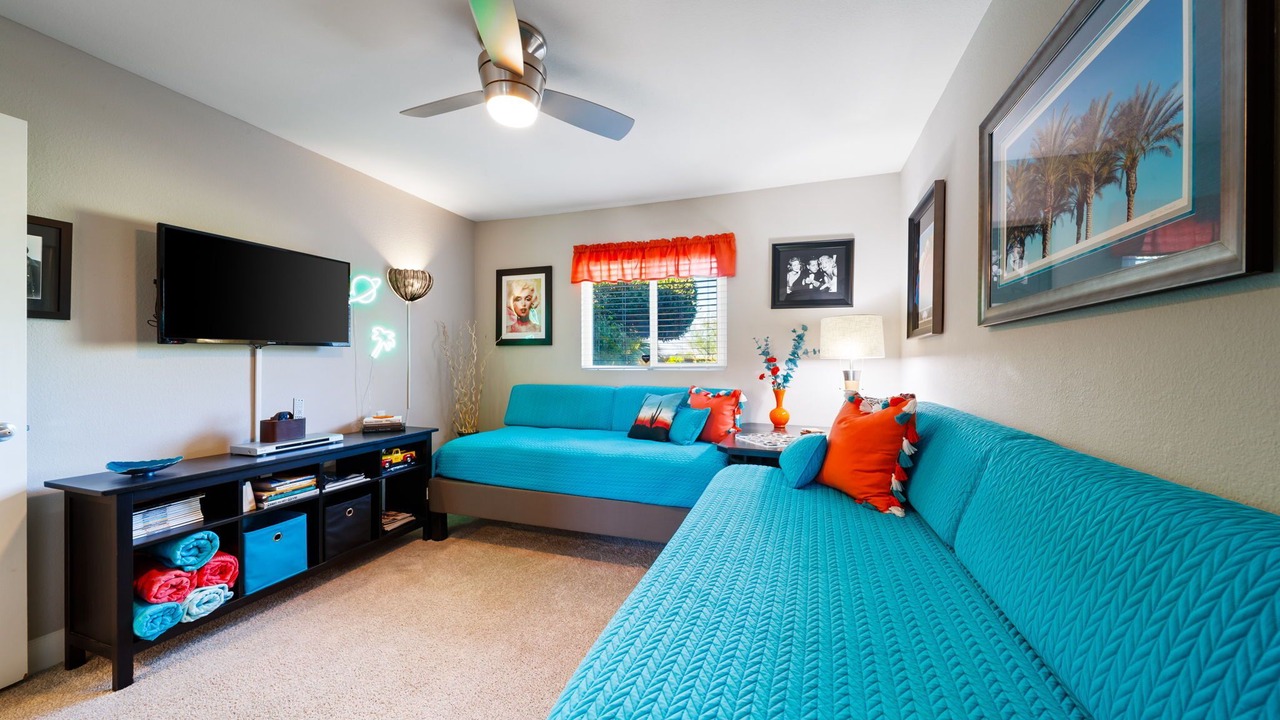 Photo of Livingroom in Chino Canyon